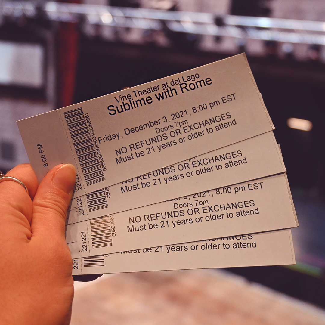 delLagoResort's tweet photo. Win 4 tickets to see @SublimeWithRome #AtTheVine on Friday, December 3🎶

Here's how to enter:
✔️Follow @delLagoResort
✔️Like this tweet
✔️Tag 1 friend in the comments below

One winner will be chosen Tuesday, November 9! Must be 21 or older to attend events at The Vine. https://t.co/sJfHplpE7M