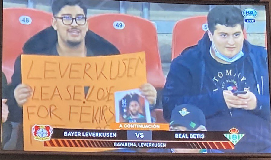 MenceFIFA's tweet photo. Pouhahaha je suis mort 😭 https://t.co/SEY6SPNmpp