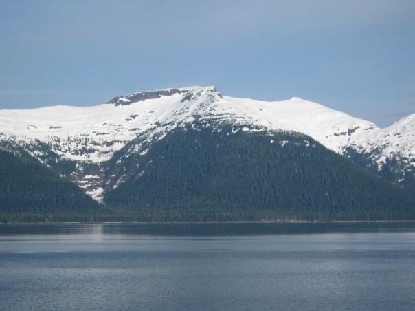 MindMadeUp4now's tweet photo. Such a moment to be in a memory. 
#Alaska https://t.co/CKS8j5yxj4