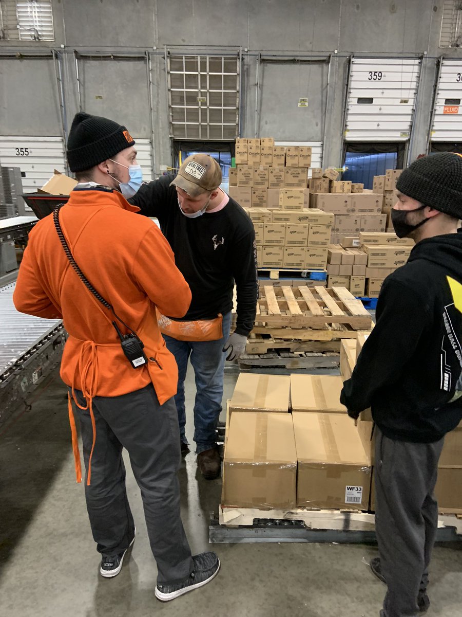 Andrew Wendt (@andrew_wendt) on Twitter photo APS Jordan recognizing Key 1 associates with sweet treats for zero incidents week to date. Great job everyone!! <a href="/Kevin_5024/">Kevin Maxwell</a> <a href="/Brandi_Mathis84/">Brandi Mathis</a> <a href="/OTM5024/">OwnTheMoment</a> <a href="/THD_JFincher/">Jeremy Fincher</a> APS Jordan recognizing Key 1 associates with sweet treats for zero incidents week to date. Great job everyone!! <a href="/Kevin_5024/">Kevin Maxwell</a> <a href="/Brandi_Mathis84/">Brandi Mathis</a> <a href="/OTM5024/">OwnTheMoment</a> <a href="/THD_JFincher/">Jeremy Fincher</a>