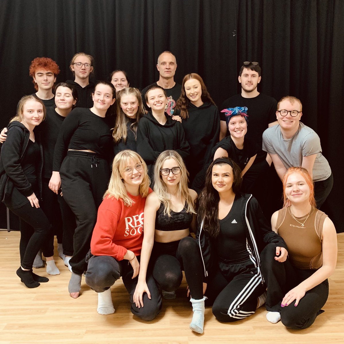 TaP_Arden's tweet photo. Today we launched our series of professional workshops with the magnificent @Bentellsstories - exploring physical spaces and creating wholly imaginative ones to discover what it is that holds an audiences attention.
#TaPLive https://t.co/I1mUsTzrXA