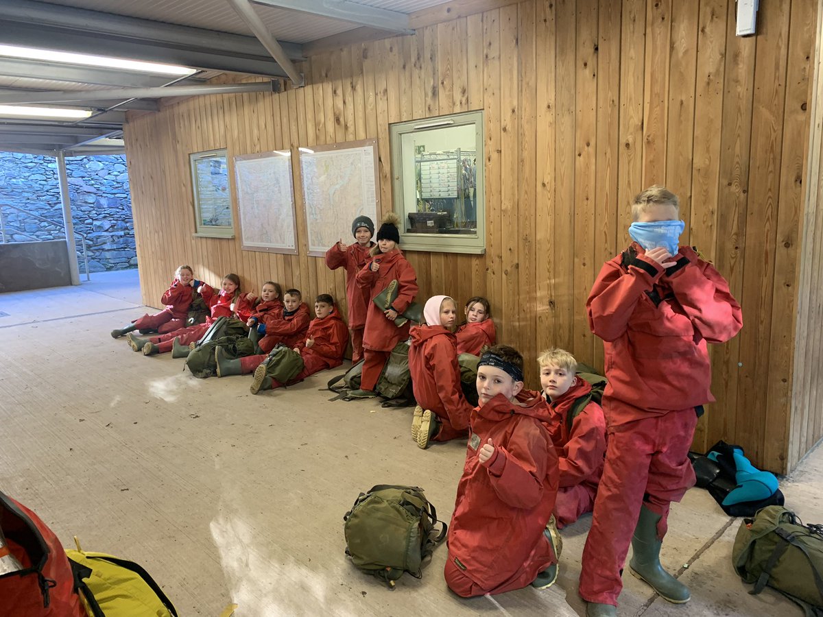 6SB@MrsBingham tweet media