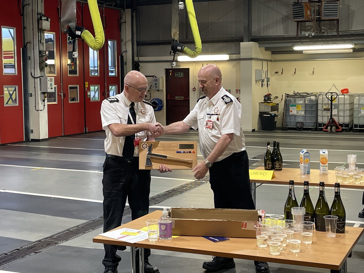 GuernseyAirport's tweet photo. We say goodbye to our Fire Service Manager Tom De Carteret who is retiring today (4 November 2021) with 21 years of service to Guernsey Airport. We wish Tom a happy retirement & thank him for his service to #airportfirefighting for us & the @RoyalAirForce @Govgg @iftcentre https://t.co/8D6fYtpMtF