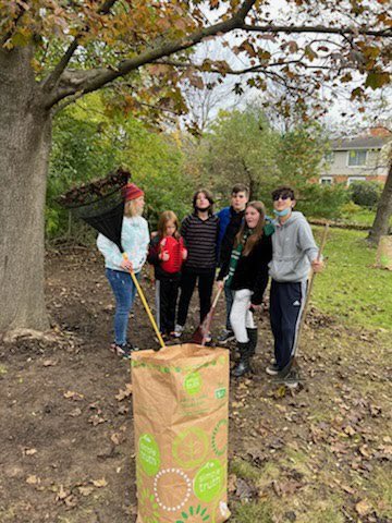 Jennifer Slade tweet media