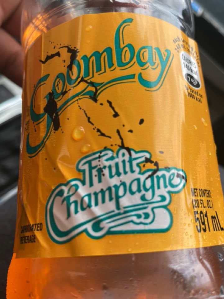 Fruit champagne 2024