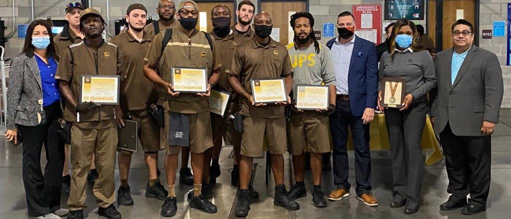 doctorlenski's tweet photo. I want to congratulate Demeatrice Gibbons and the Jacksonville Metro center for their 3rd Qtr Net Promotor Score of 80. 12 drivers with a perfect score!!!  Thanks for all you do!!!  @UPSers @wyant_kwyant @FloridaUPSers https://t.co/04BHjysVGo