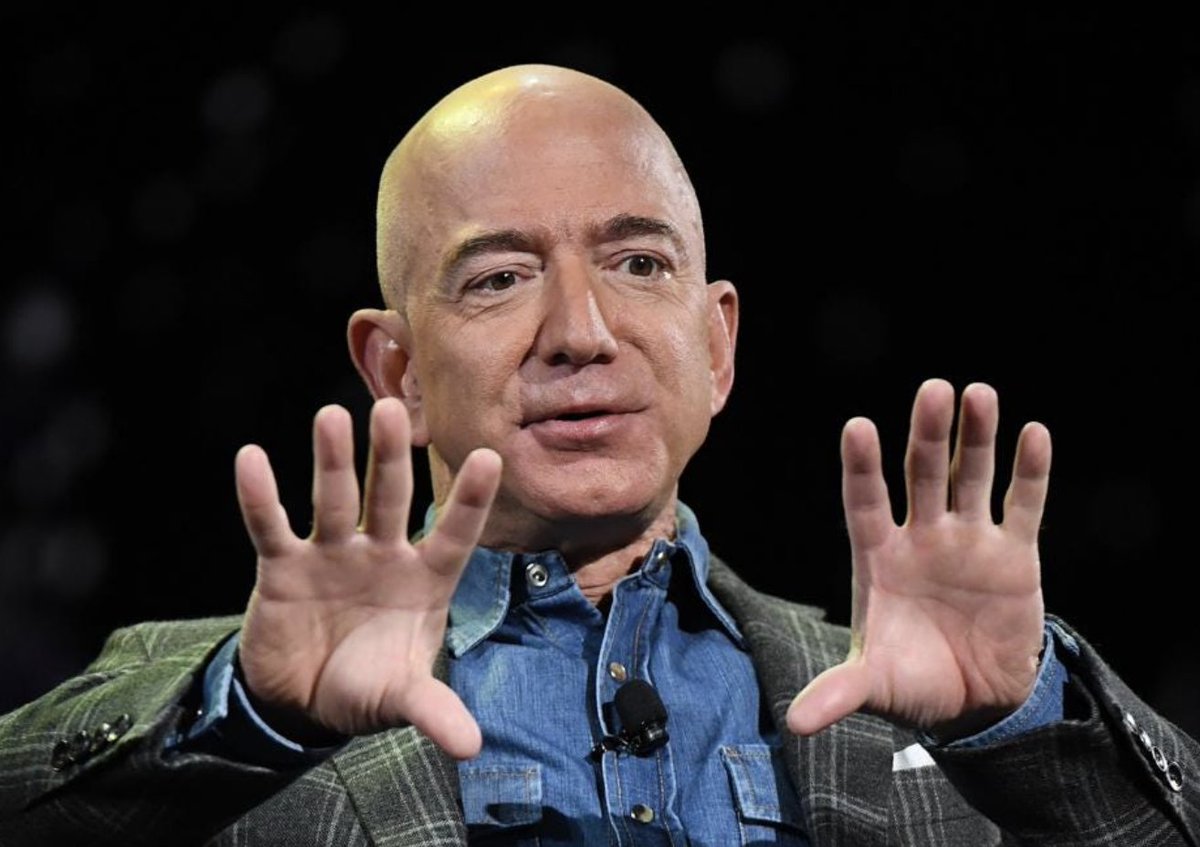 Jeff Bezos just sold $2 billion worth of Amazon's stock trib.al/VPgGyQz