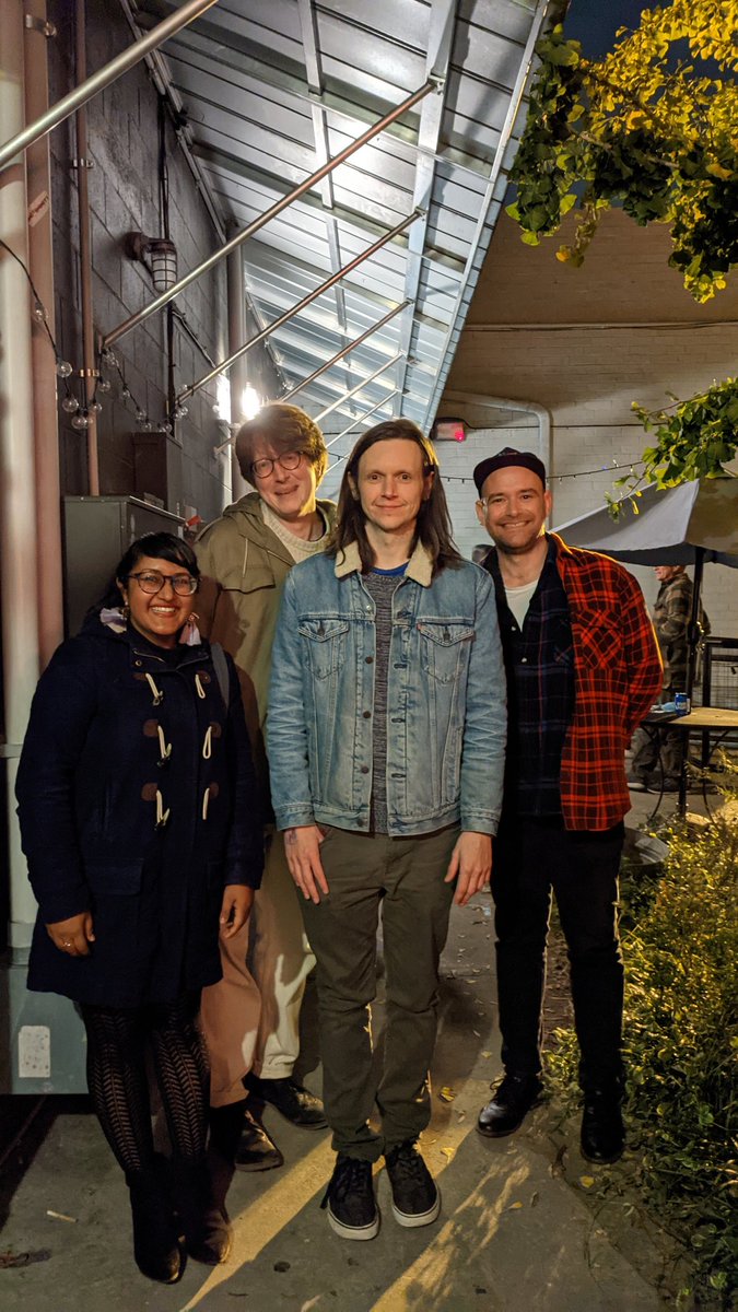 DamagedGoodsRdo's tweet photo. I had a blast interviewing Sweeping Promises last night @CatsCradleNC . Their album Hunger For A Way Out has been one of my favorites of the past few years. my first interview since covid so I feel fortunate to do it again. #sweepingpromises #postpunk #damagedgoodsradio #podcast https://t.co/v2uWrZ4nxf