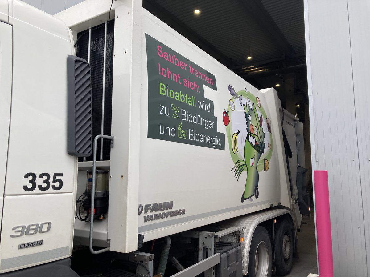 Im Biomüll steckt jede Menge Energie - die neue Bioabfallvergärungsanlage im Rhein-Hunsrück-Kreis produziert aus Abfall Biostrom &amp; Biodünger. Faszinierendes Konzept bei der #RHE im #RHK