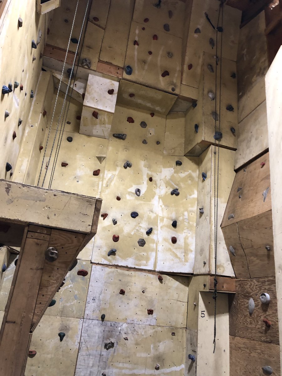 CoachCrem's tweet photo. Day 1 down at the wall… covered Figure 8 knot and harnesses… but more importantly worked on trust, team work and breaking out of ones comfort zone. Thank you @hpe_na and @NA_Schools #bestjobever #strongmindandbody https://t.co/Ql3Ymoh4Qt