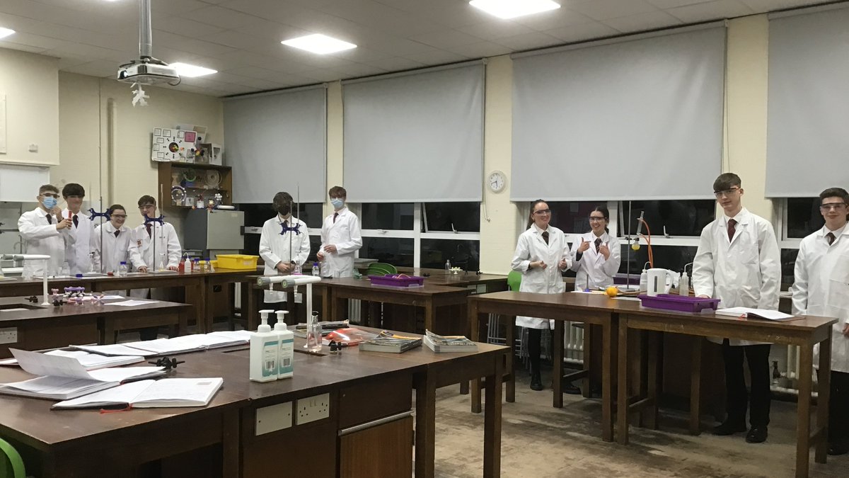 CryptScience's tweet photo. #CryptSixthForm #CryptChemistry students are ready to welcome everyone for #CryptOpenEvening! https://t.co/8UmgzBeSTN