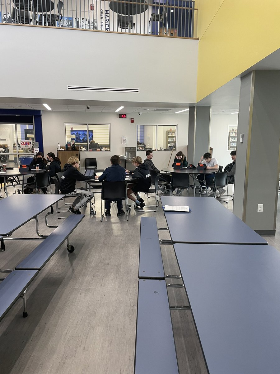 LloweryHarris's tweet photo. Students helping students today! My Eng IH class visited the Writing Center in the Hub to get feedback on their Myth stories. #Mariemontschool #CreateExperience #MariemontHSEnglish https://t.co/PSrak6U2Fc