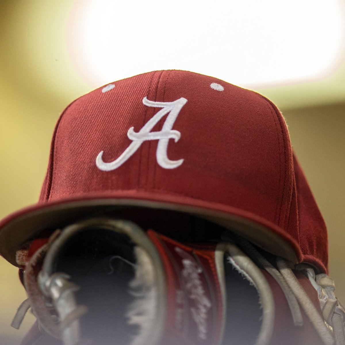 Vanilla_Missile's tweet photo. Looking fwd to be on campus this weekend for my @AlabamaBSB official visit.#RollTide @CoachBo_Bama @matt_reida @JJacksonBAMA @jhoehl3 #beatLSU #ismellcorndogs https://t.co/ZUK0BKgWYC