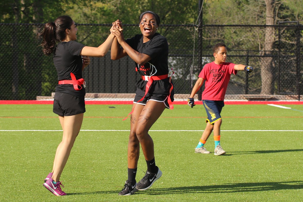 MadeiraSchool's tweet photo. #TBT to the first annual Madeira flag football game in 2017. The Class of 2019 took the trophy that year, who will come out on top in tomorrow's competition?! 
#throwbackthursday #madeiradifference https://t.co/RrhQuiLMmt