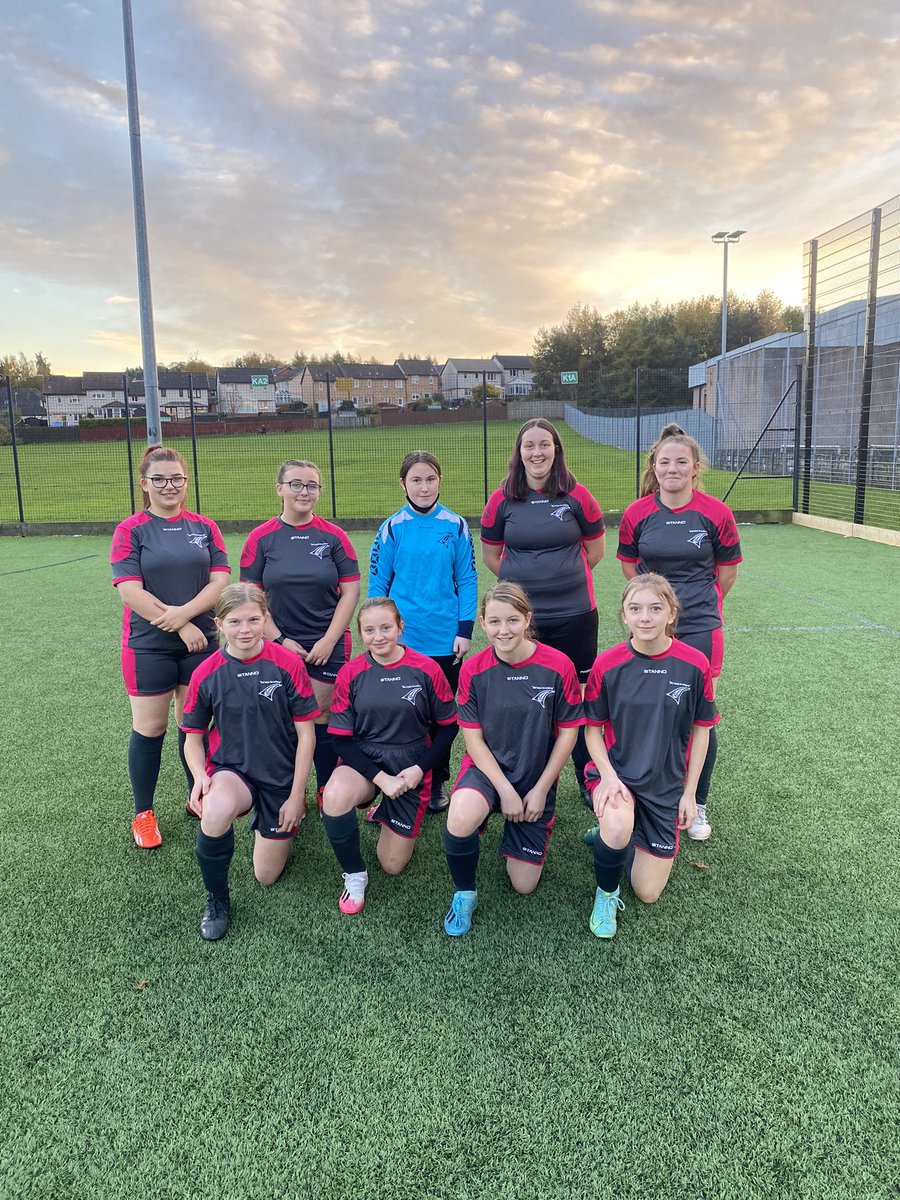 Mrs King tweet media