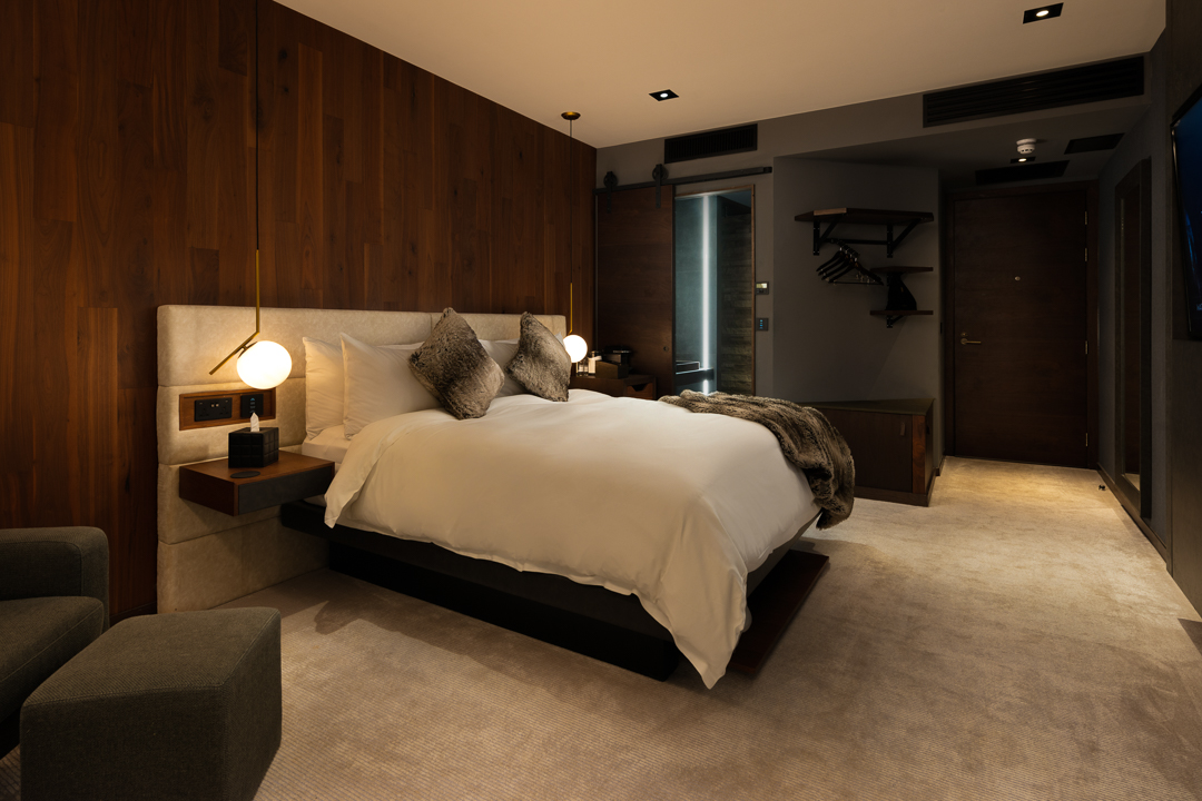 "Beautiful hotel with the most comfortable bed I have ever slept in, the sheets and pillows were very luxurious, the bathroom has an amazing rainfall shower, the whole place is very modern."

cavehotels.com