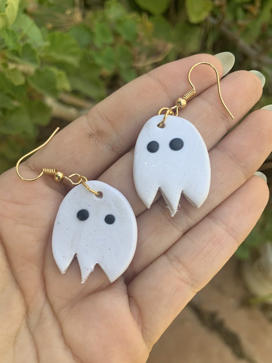 Today &amp; Tomorrow are the LAST days to get 25% off ALL Halloween items!! After this week the items will remain in my store but WON’T be on sale! Don’t miss out! No code needed, link to shop now❤️ etsy.com/shop/AlishaJea…