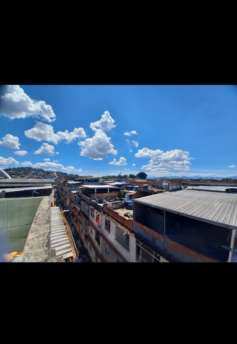 galdiraquel's tweet photo. Dia da favela
#Favela
#Mare
#parqueuniao https://t.co/7iXbjyddpT