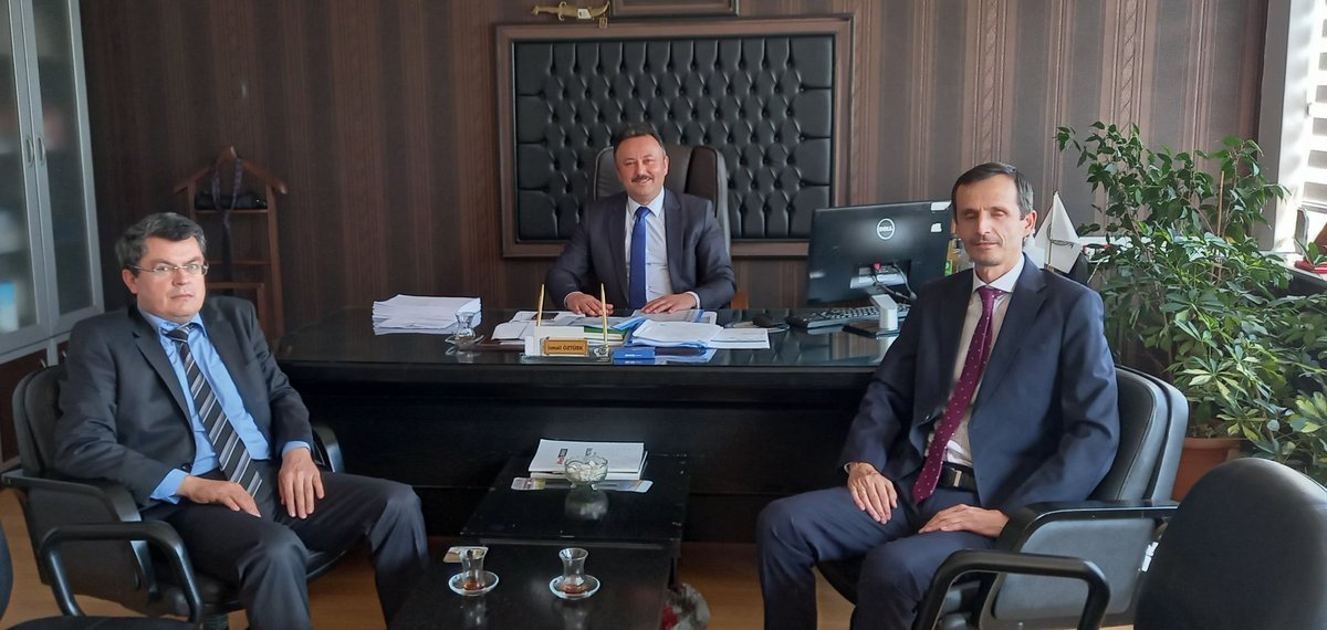 Dedeli_METAL's tweet photo. Samsun Büyükşehir Belediyesi İnsan Kaynakları ve Eğitim Daire Başkanı İsmail Öztürk'e misafirperlikleri dolayısıyla teşekkür ederiz.
#gelecektarımda #mesleğimhayatım
#meb #YesilELMAS #üretenokullar
#mesleklisesimemleketmeselesi https://t.co/3469XJ9i4u