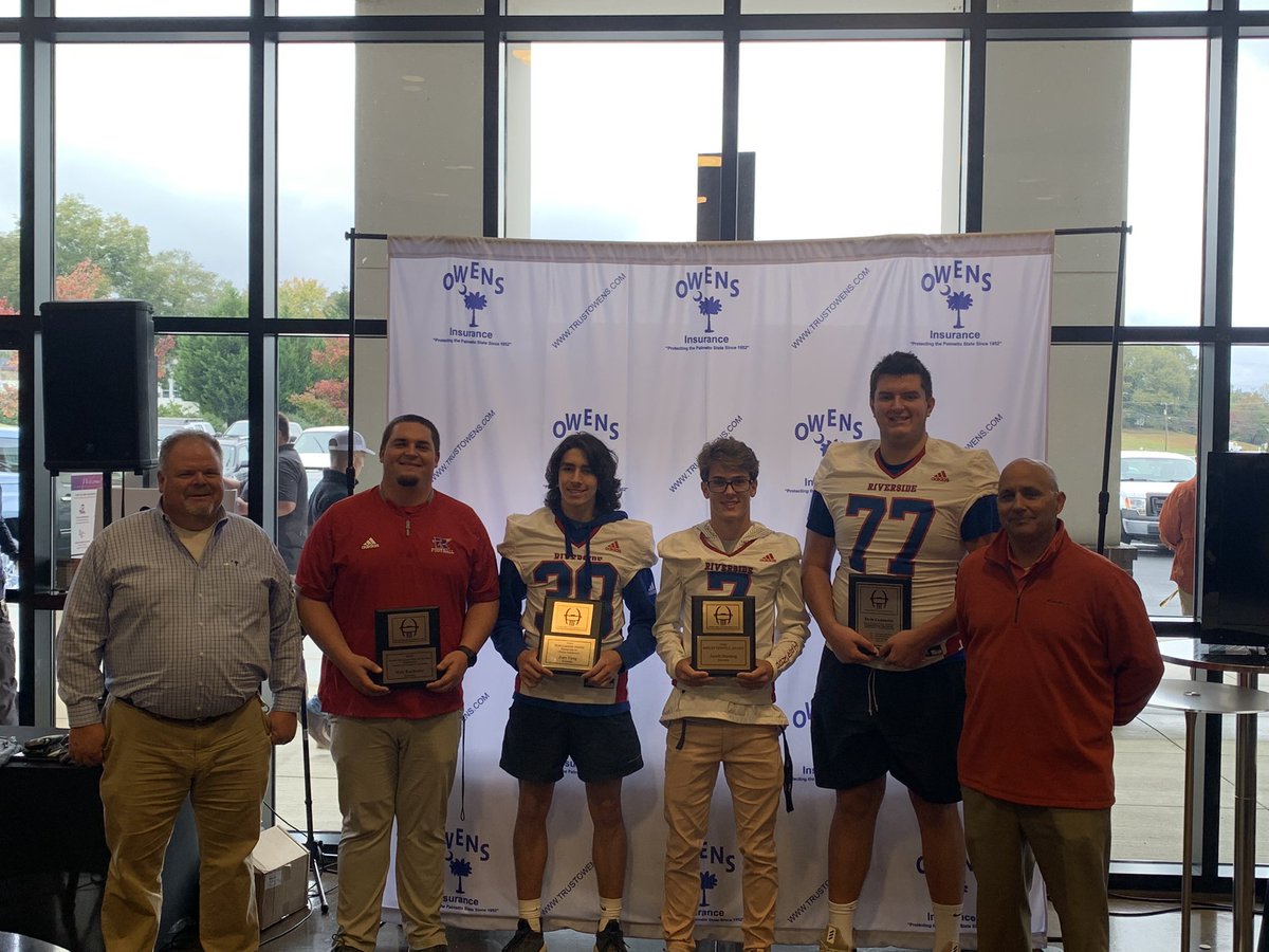warriorRsports's tweet photo. Congratulations to all our award winners at the Greer TD Club!

Dominic Cardone - Offensive Lineman of the Year

Jacob Hartzog - Smiley Howell Award for Perseverance

Joey Yang - Scholarship Award

Head Coach Matthew Rochester won the Donnie Williams Coach of the Year award!! https://t.co/UOaCG9seXT
