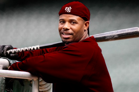 PSLoggers's tweet photo. @Mariners more pictures of Junior in Puget Sound gear, please https://t.co/4HY1wrXeTv