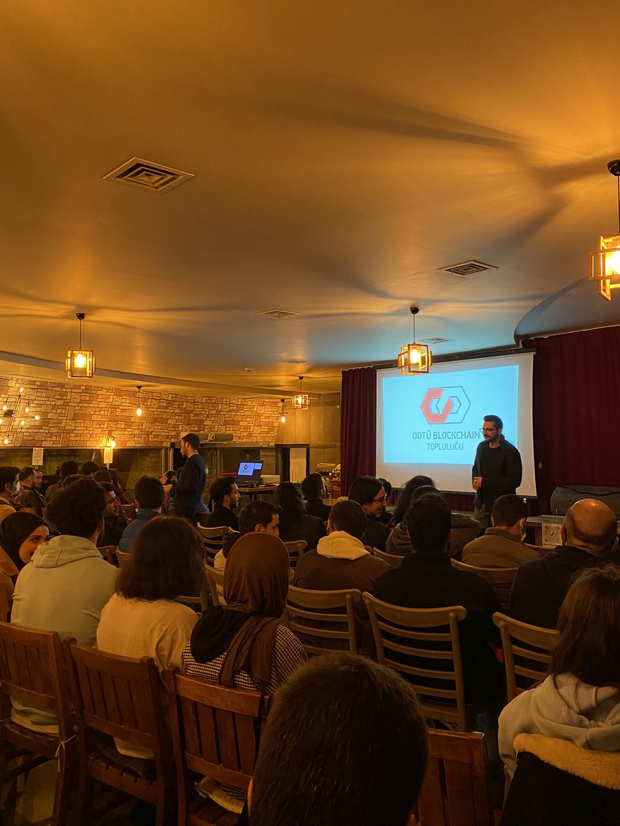 ODTÜ Blockchain tweet media