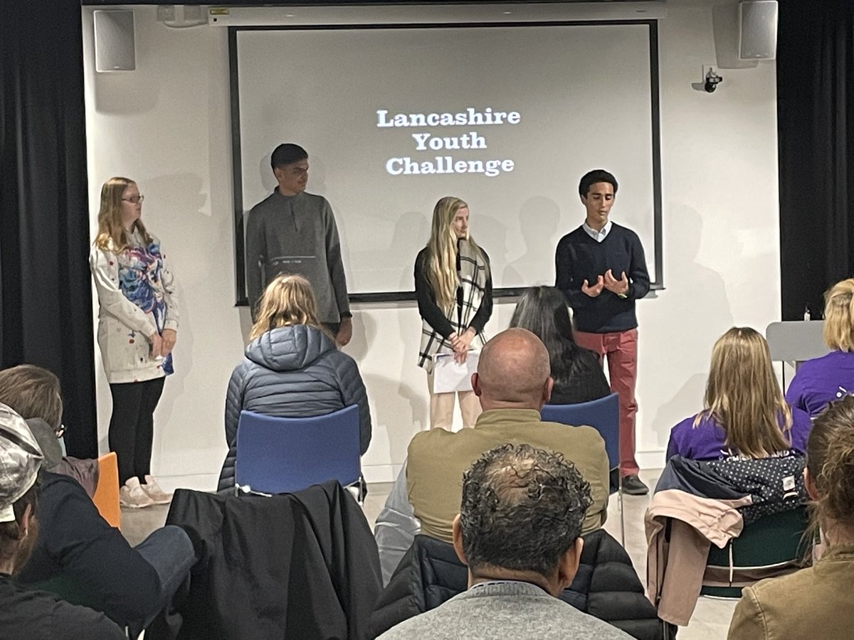 Huge thanks to Nik, Mark, Phil and all of the student ambassadors at Lancaster University Library for hosting the premiere of our 2021 Annual Expedition film. We had an amazing evening, thank you! @LancasterUni @LancasterUniLib