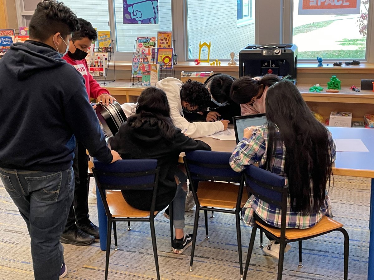 RMSWavePride's tweet image. RMS students crack the case of the Tell Tale Heart escape room!