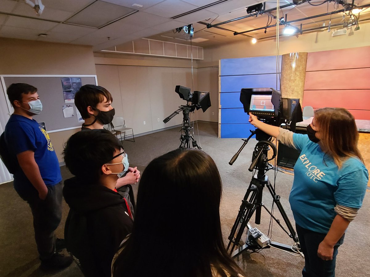 hudson_matt's tweet photo. Shoot and edit video, learn photography, be a story writer or a sound designer. Rock your creativity in our Electronic Media Production @OTCedu #ExploreOTC https://t.co/7FF4Etnm7i