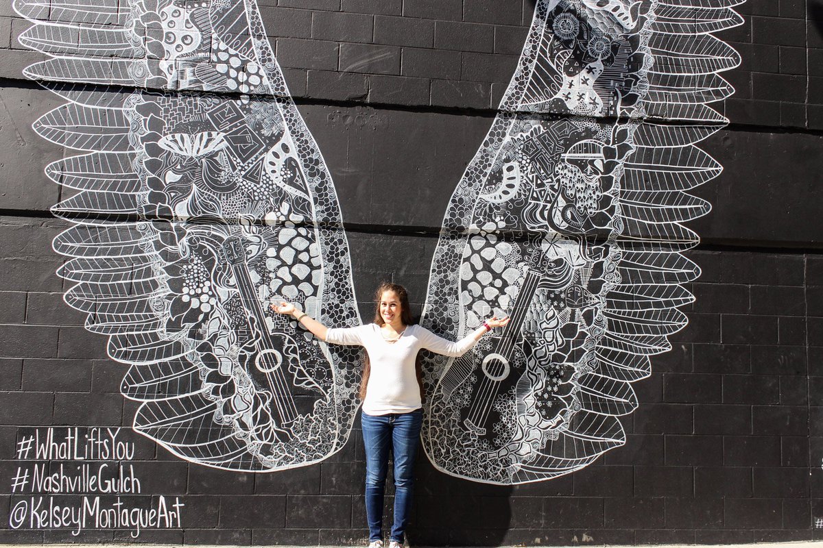 twmblog_'s tweet photo. Nashville's trendiest neighborhood is the perfect weekend getaway spot. From delicious food, beautiful murals, cute boutiques, and live music. The Gulch has it all!!! Read the full travel guide here >>> https://t.co/JqgnmiYkYh

#thegulch #nashville #Tennessee #familytravel https://t.co/v9CMXg6tNO