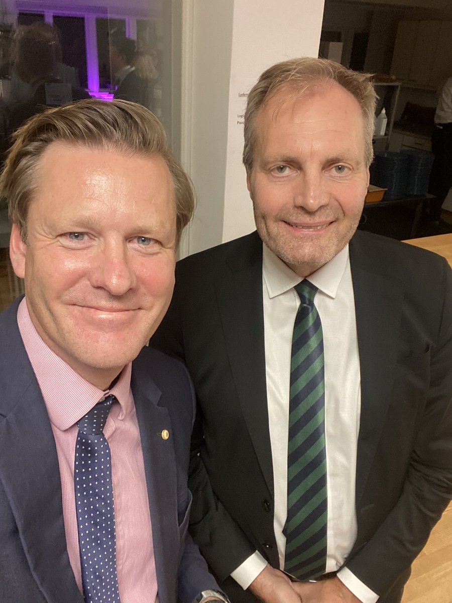 Lars Arne Christensen tweet media