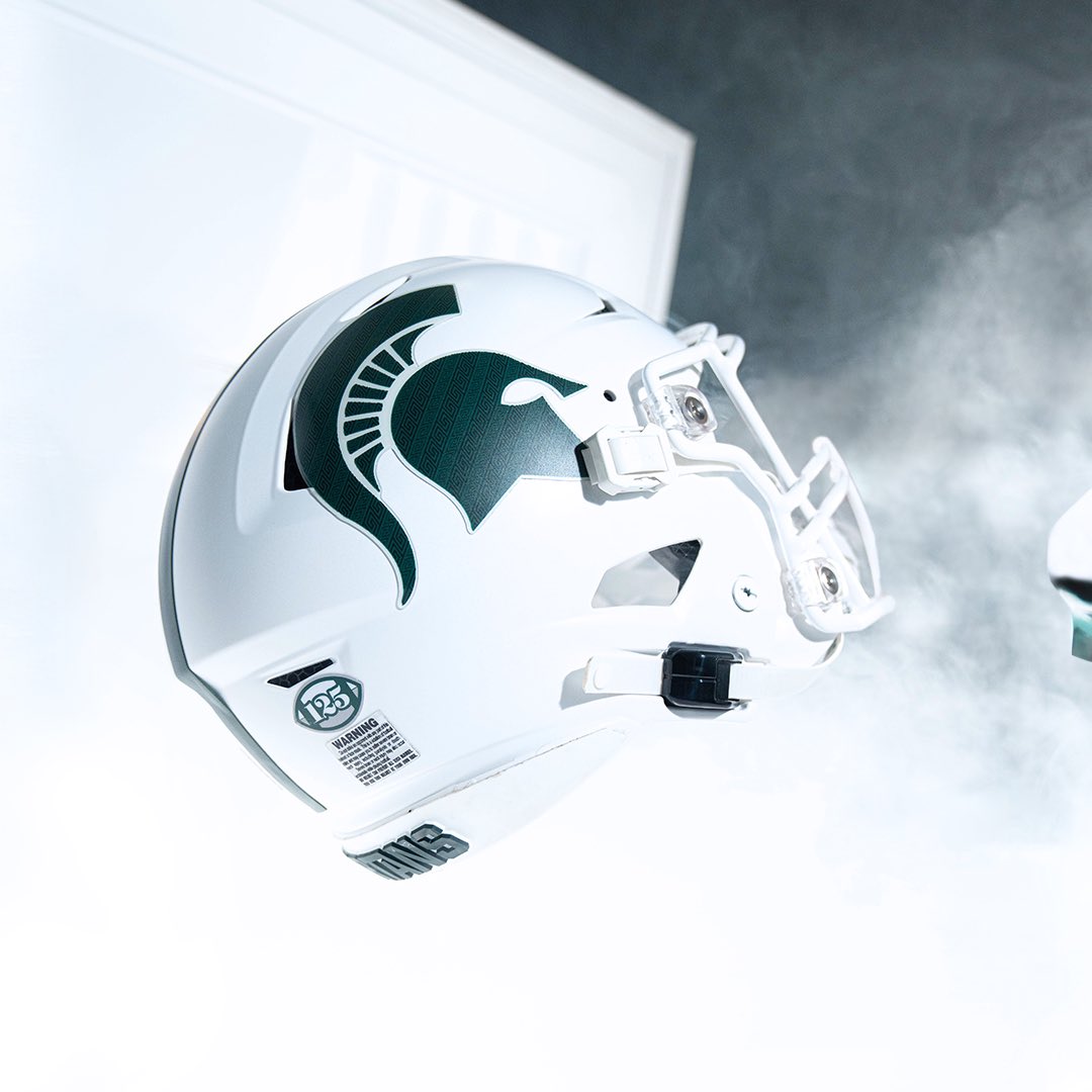 MSU_Football's tweet photo. 🥶 #GoWhite https://t.co/wY1Ci3yUTd