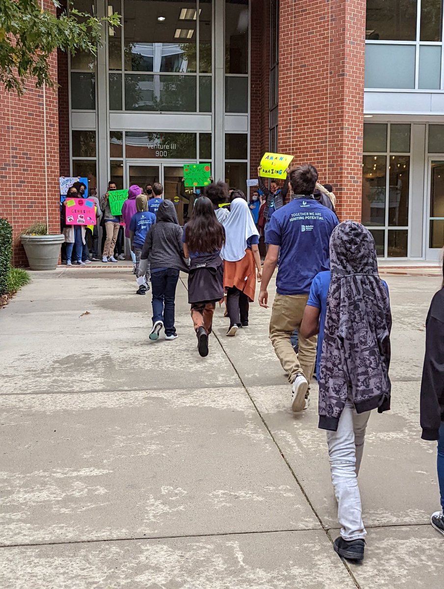 Kathryn Hutchinson tweet media