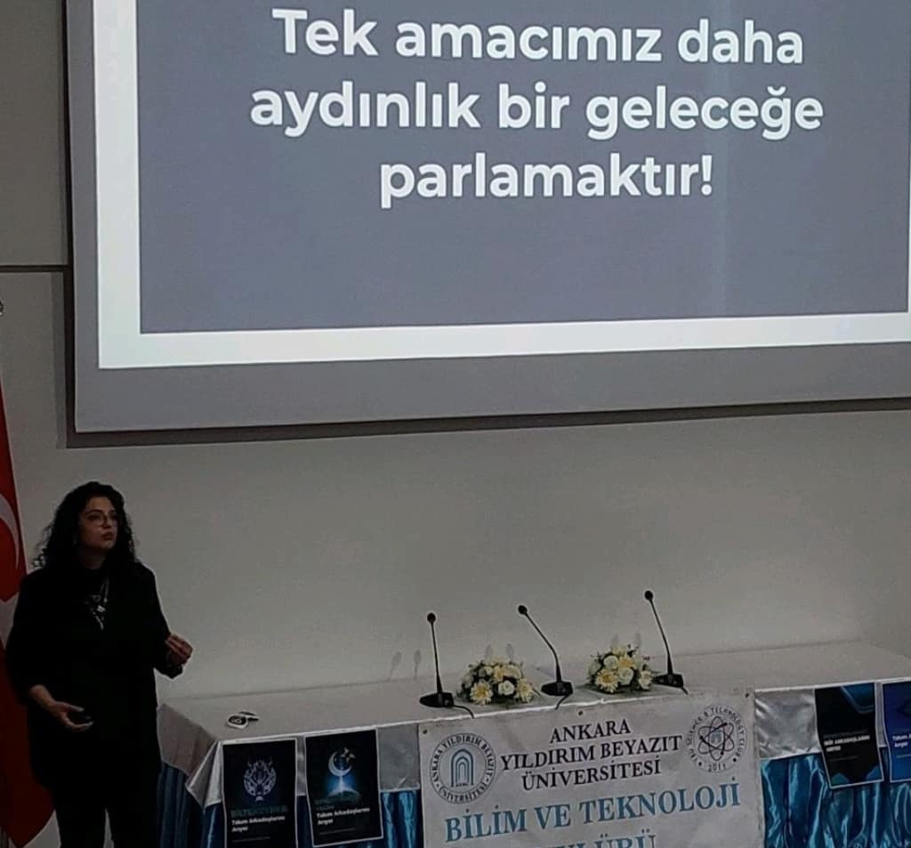 aybubiltek's tweet photo. BİLTEK Ailesi olarak tanışma toplantımızı gerçekleştirdik. Bu önemli günde bizi yalnız bırakmayan tüm aile üyelerimize teşekkürler.

#BİLTEK #BILTEK #biltek #ybu #aybu #aybü #tanışma #toplantı #bilimveteknolojikulübü #bilimveteknoloji https://t.co/5sFUAfjtEz