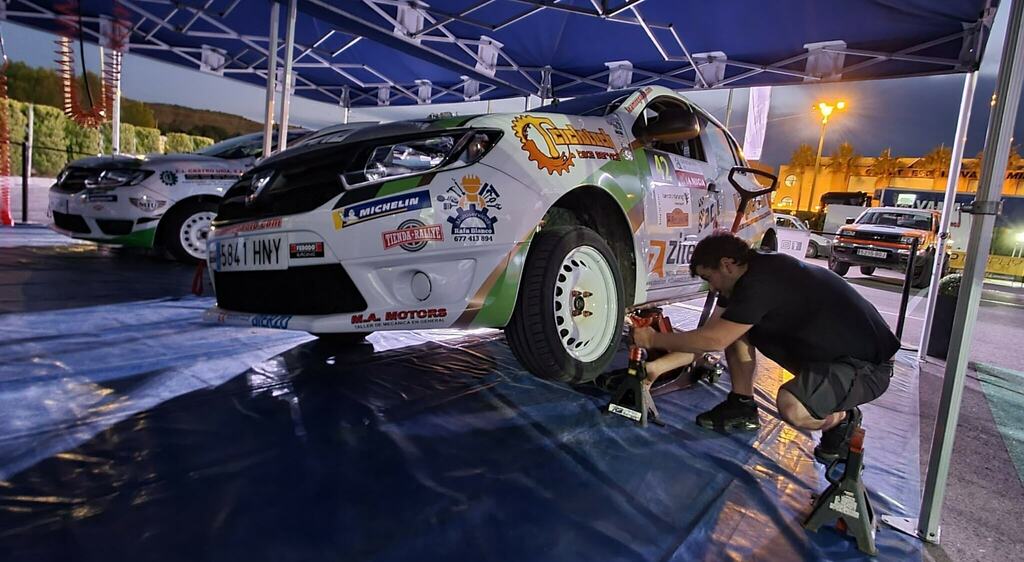 TRS Racing Team tweet media