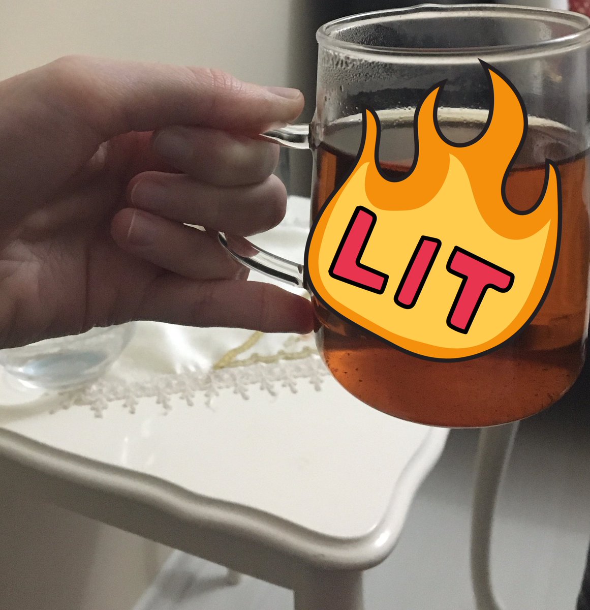 efekan yapma oğlum elin öyle kalacak