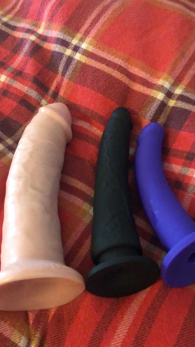 PhilippaNoir's tweet photo. Now, do these go in @ParumPixie, or me? 🤔😈 https://t.co/3rkCLOq1dT