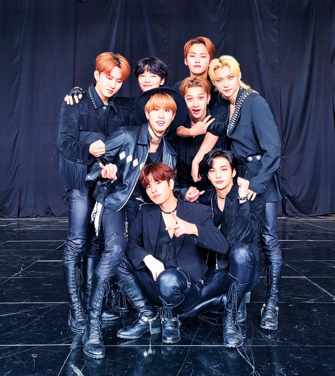 fairy_hungover's tweet photo. я просто хочу увидеть их счастливыми

#Straykids #MAMAVOTE #MAMA2021 https://t.co/aPbOoWjj3i