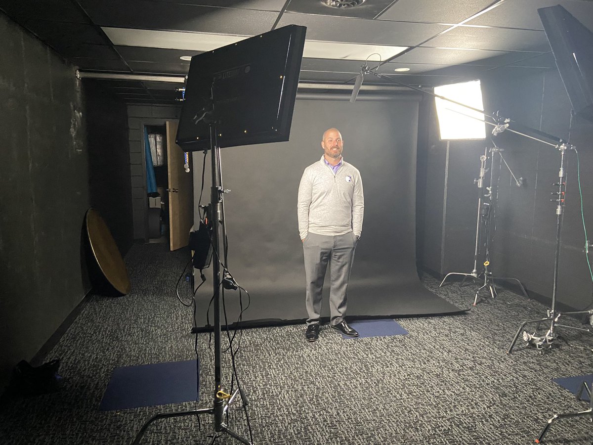 _coachwomack's tweet photo. We got something cooking thank you @JenNiska @Thiessen97 @sjbergum best marketing team in the country #CrownClimb https://t.co/L4nLUEaRBb