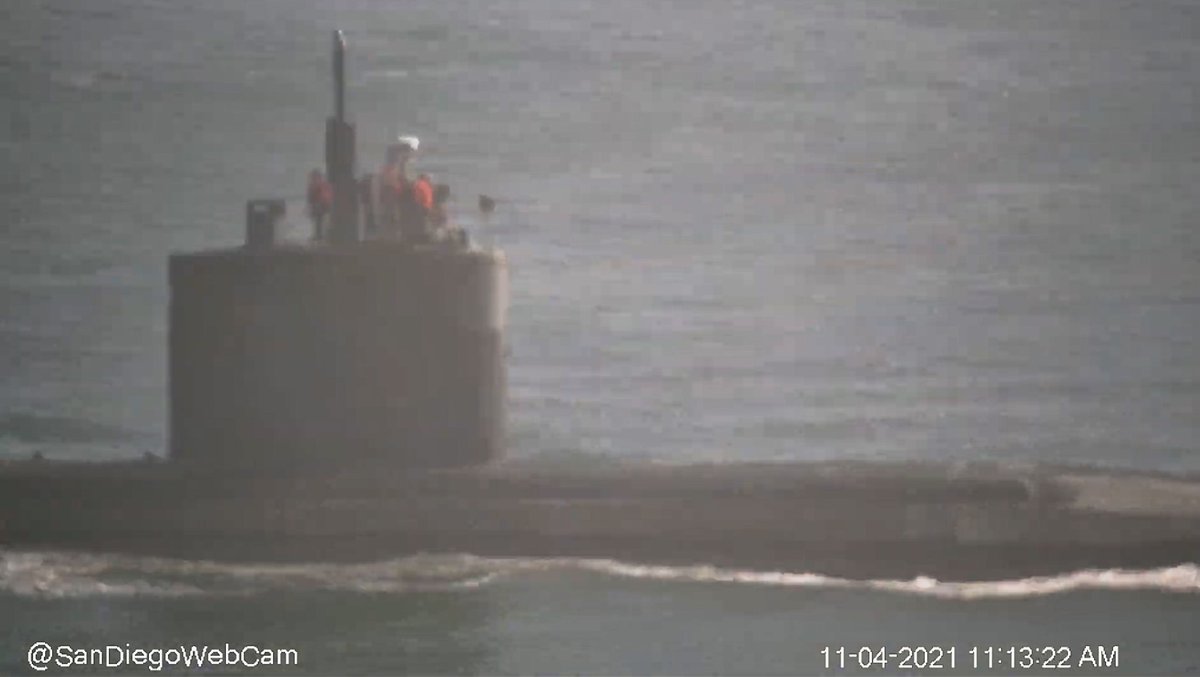 WarshipCam's tweet photo. USS Columbia (SSN 771) Los Angeles-class Flight III 688i (Improved) nuclear attack submarine leaving San Diego - November 4, 2021 #usscolumbia #ssn771 https://t.co/6iU0FWiZxf