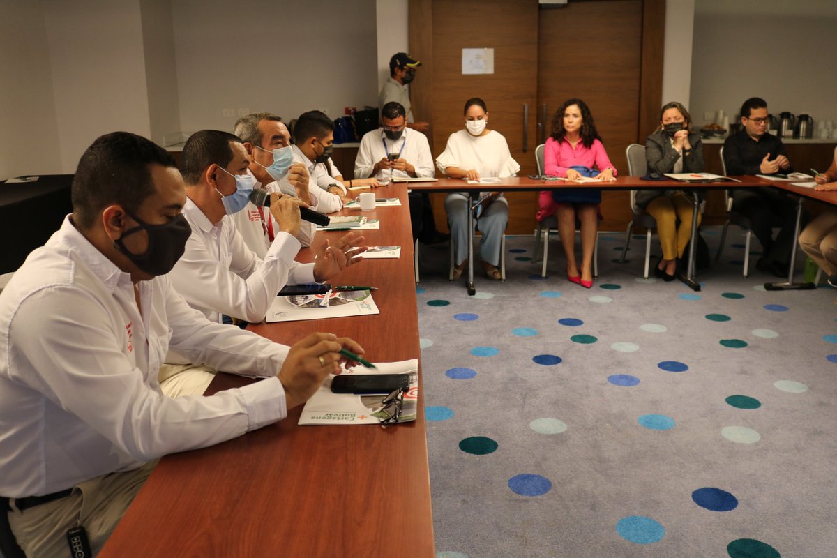 investcartagena's tweet photo. Seguimos trabajando por el mejoramiento del Clima de Negocios de Cartagena para posicionarla como un destino de inversión.

Hoy se llevó a cabo el Comité de Clima de Negocios que busca la articulación de las entidades públicas y privadas para la simplificación de trámites. https://t.co/OLG64Gcy58