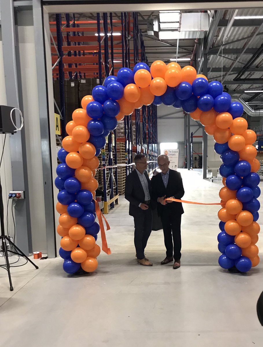 arjenmaathuis's tweet image. Opening bijgewoond v/d nieuwe vestiging van The Surgical Company in #Almelo! Wat een prachtig bedrijf #PatientTempratureManagement! Het warm houden v/h lichaam tijdens of na operaties verkleint de kans op complicaties en versnelt herstel! Tevens versterking #TechMed in #Twente