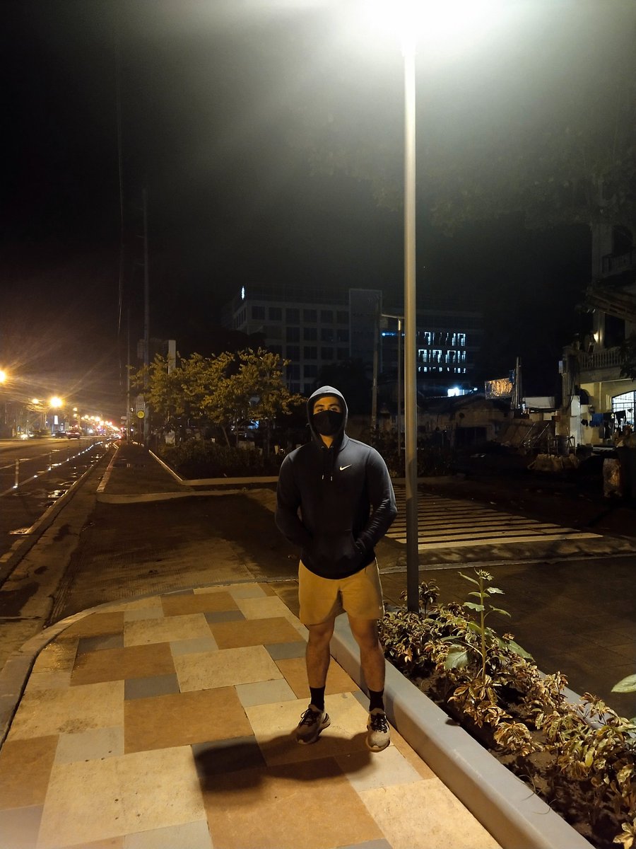 BigBossBanban's tweet photo. Puslan man di katulog tungod sa pre workout, jogging tag alas 12 oy HAHAHA 🤣 https://t.co/JKRRH7zk3N