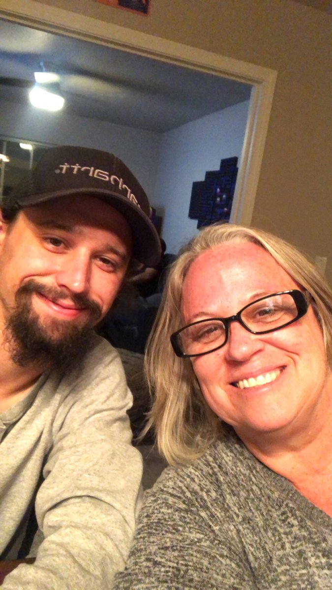 ValerieBedegrew's tweet photo. Happy birthday to my favorite son @texasbedegrew 👁 ❤️u2 🌙 👈 https://t.co/bCRh071Mld