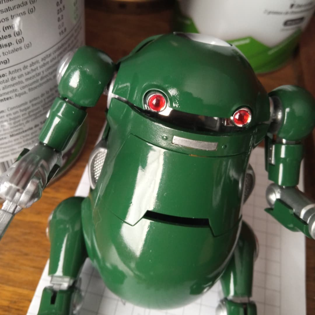 Kaek_art's tweet photo. Omg ya parece juguete de latón, pintarlo completamente con enamel fue un experimento mutante pero funcionó al 100% 🥰🥰🥰🥰 #mechatro #mechatrowego #hasegawa #modelkitpainting https://t.co/s3fGLvqi57