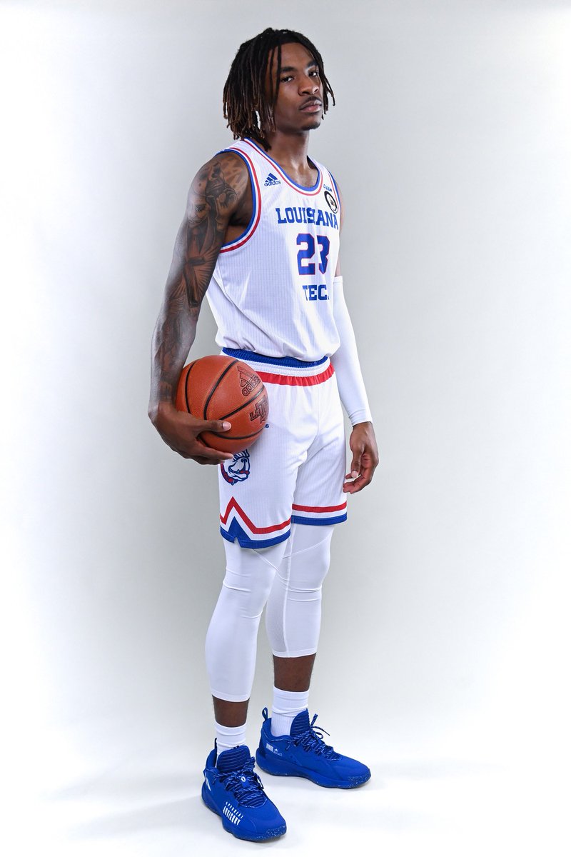 dloading21_'s tweet photo. Year 2. God thank you for allowing me to chase this dream ❤️ https://t.co/3GosuUlYBw