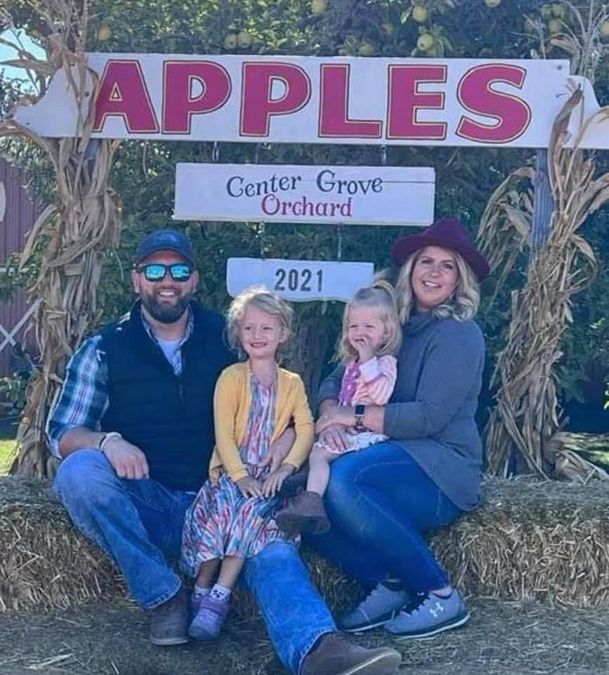 JoeFrHall's tweet photo. @Murph_Andy @iawolves It was great to hear about the Iowa Wolves today on the show! I would love to take my family to their first professional basketball game! https://t.co/vz5H7wn9Cg