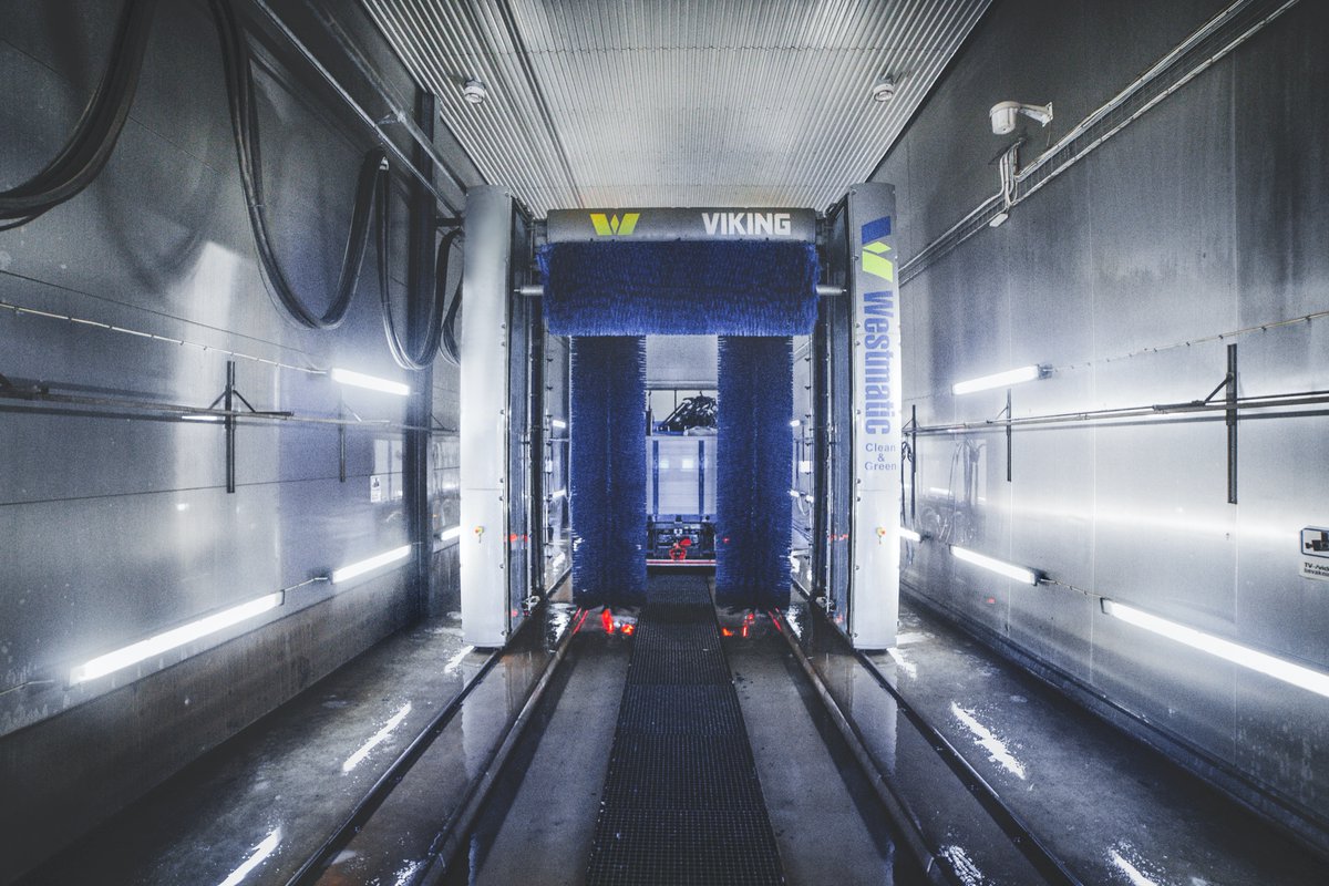 Westmatic's tweet photo. Did you know that the “International Vehicle Wash Day” is coming up? November 9th. Make sure to get your wash bays ready for this celebration. 
#vehiclewashday #international #truckwash #buswash #trainwash #carwash #cleanvehicles #washyourvehicle #westmatic https://t.co/I8AnHdcyxO