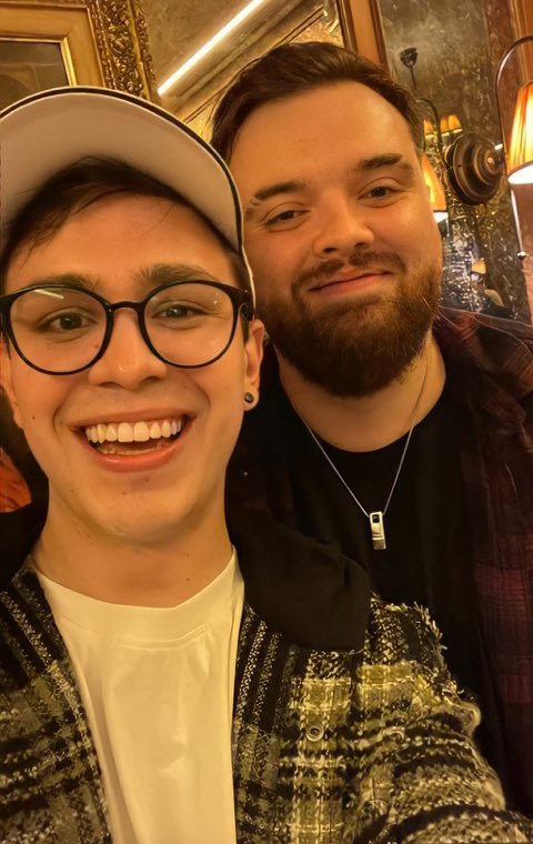 guapo <a href="/JuanSGuarnizo/">ElJuaniquilador 💪</a>