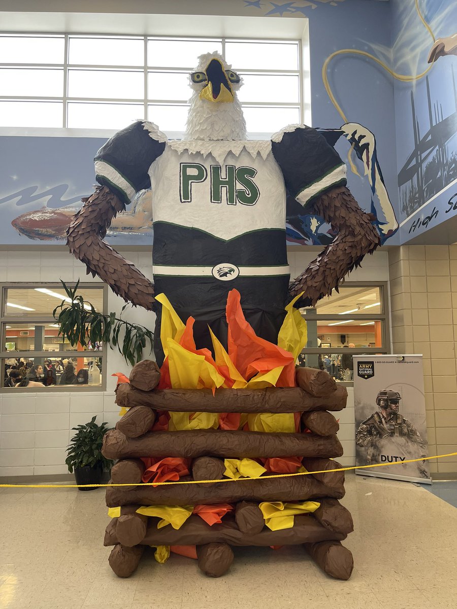 TexanCounselors's tweet photo. The tradition continues…BuRn baldy bUrN! Burning  this bird tomorrow night!! See you there Texans!! 🔥 🔥🔥 #burnbaldy21 #texanproud #pridebowl https://t.co/mbf7JdVam6